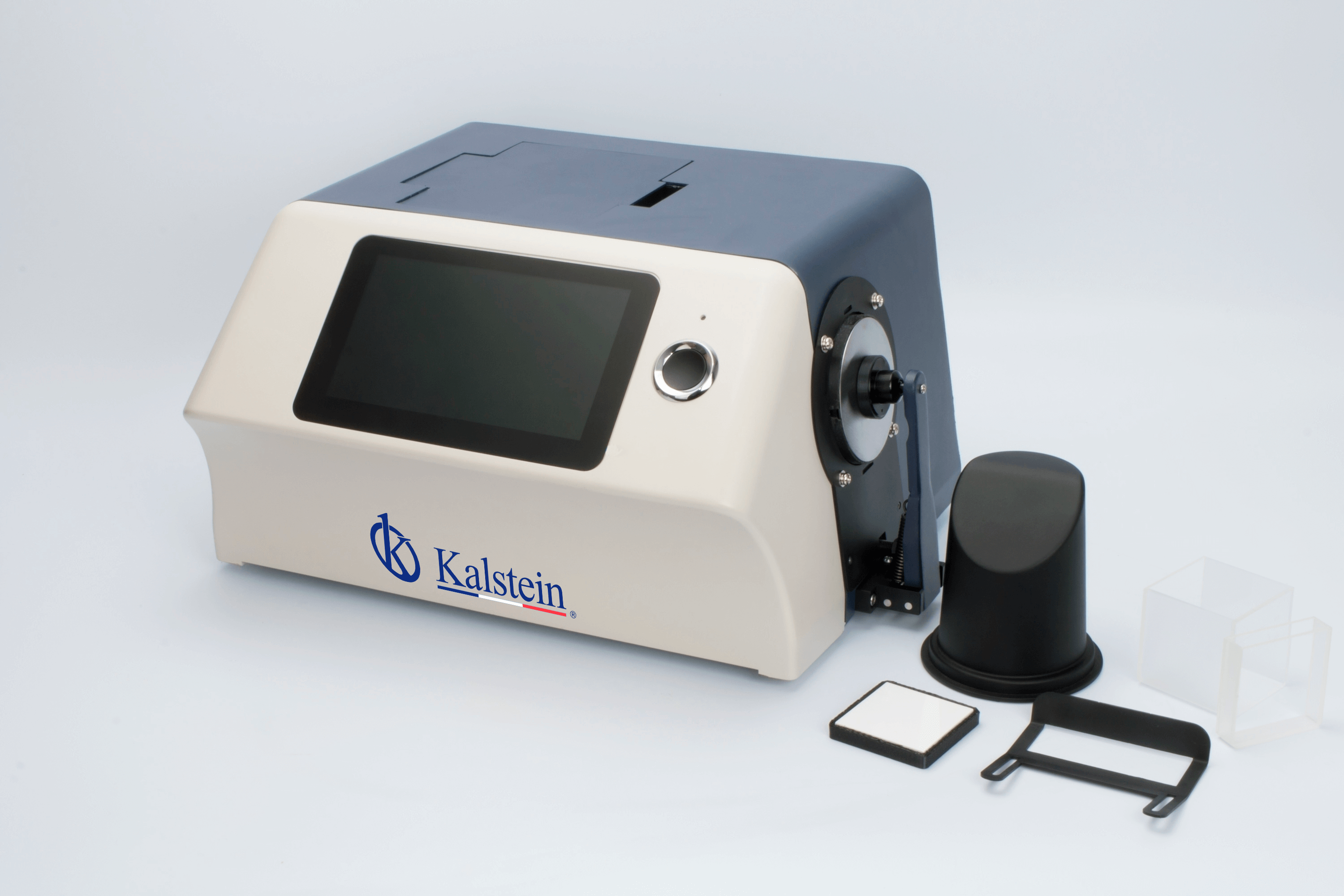 How to Implement Predictive Maintenance and Recommended Calibration for Benchtop Spectrophotometers