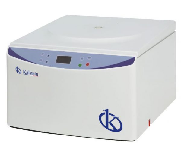 What characteristics must a laboratory centrifuge have to ensure maximum safety and reliable results?